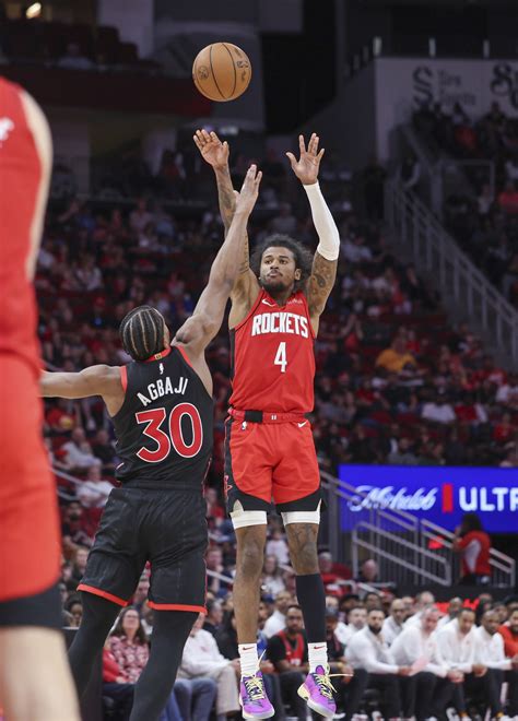 Houston Rockets at Milwaukee Bucks odds, picks and predictions.